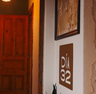 Esperanza House | Discover Dia 32 Guest House - Rated 9/10 by Guests