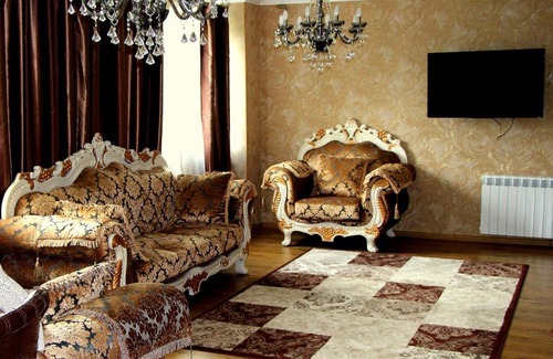 Dolgoprudny Hotel | Ideal Stay at Diadema Sheremetyevo with Pool & Breakfast