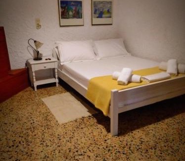 Limnionas Apartment | Family-Friendly Retreat at Dialiskari #2 - Rated 9.4/10