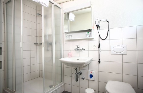 Baar Hotel | Welcoming Dialoghotel Eckstein - Family-Friendly Getaway