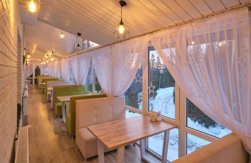 Dragobrat Hotel | Discover Diamant Dragobrat: Guest Rated 9/10 & Pet Friendly