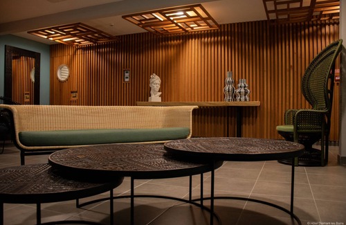 Le Diamant Hotel | Relax at Diamant les Bains: Family-Friendly with Pool