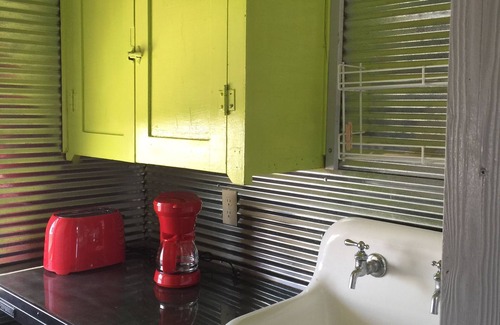 Brule County Cabin | Pet-Friendly Escape at Diamond A Cattle Tourist Cabin