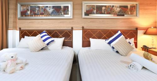 Thanon Phetchaburi Hotel | Explore Diamond City Hotel with Pool and Restaurant Access