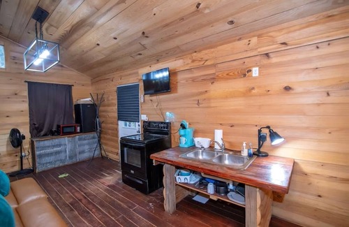 Mc Caskill Resort | Experience Diamond Glamping in the Cozy Starlite Cabin