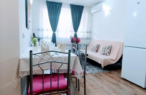 Kvartal Noviya Grad Apartment | Diamond Heights Apartment: Top-Rated & Family-Friendly Stay