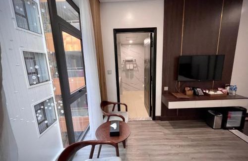 Van Don Hotel | Discover Diamond Hotel Vân Đồn with Ocean Views & Pool
