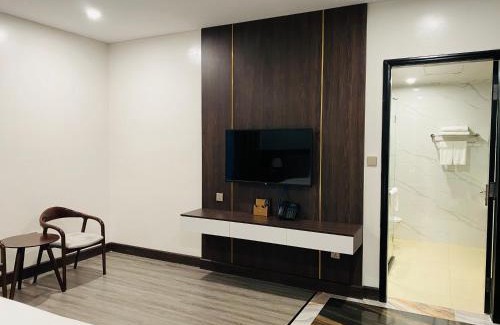 Van Don Hotel | Discover Diamond Hotel Vân Đồn with Ocean Views & Pool