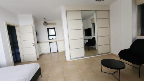 Had Nes Apartment | Diamond Mansion-Studio C
