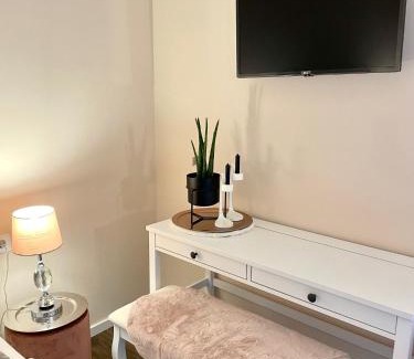 Bad Gastein Apartment | Delightful Panorama & Spa Apartment with Private Pool