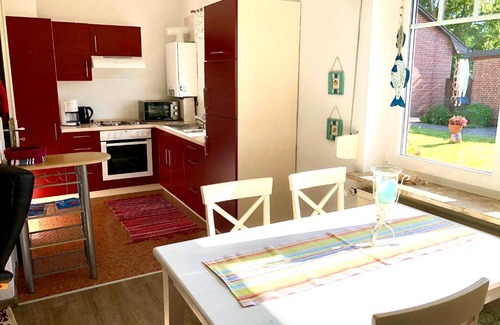 Suden House | Discover Dianas Huus: Pet-Friendly Retreat with High Ratings