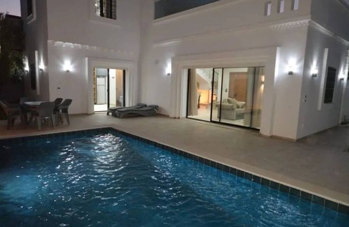 Aghir Villa | Elegant Diar Nader Villa in Midoune with Family-Friendly Perks