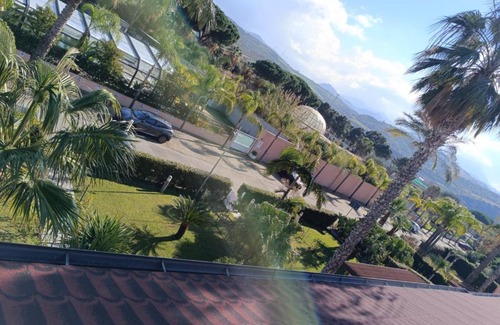 Tonnarella Apartment | Relax at DIASPRO: Oceanfront Bliss and Pet-Friendly Fun