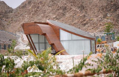 Al Kubus Resort | Experience Luxury at Dibba Mountain Park Resort