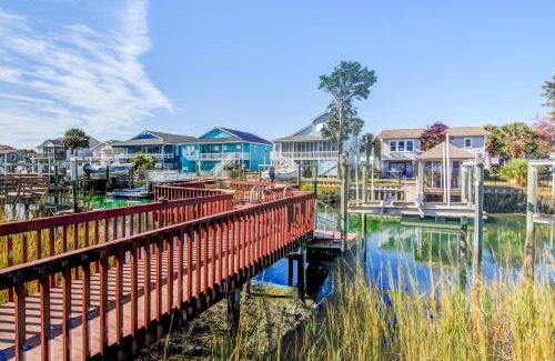 Holden Beach House | Explore Dibbs on Holden: Family-Friendly 4-Star Retreat