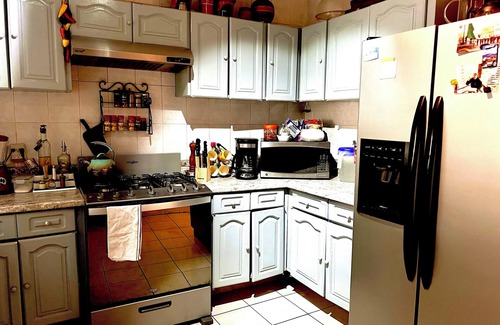 Chapalita House | Delightful Dickinson Guest House near Guadalajara Expo