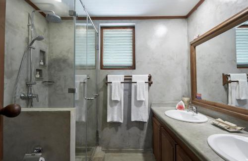 Dickwella Resort | Elegant Dickwella Resort and Spa with Oceanfront Bliss