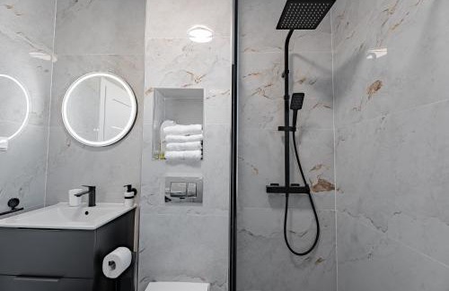 Selimbar Apartment | Didi's Apartment