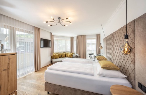 Maria Alm am Steinernen Meer Hotel | Experience Die Hochkönigin - Premier Mountain Resort Escape