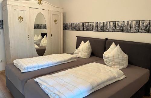 Pullenreuth Apartment | Family-Friendly Escape at Die grüne Mitte with Top Ratings
