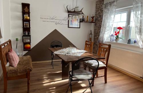 Pullenreuth Apartment | Family-Friendly Escape at Die grüne Mitte with Top Ratings