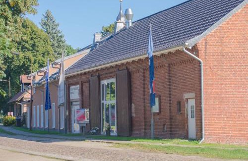 Weisen House | Discover Die Kulturscheune in Schilde: Pet-Friendly Escape