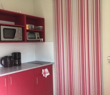 Stotteritz Apartment | Cozy Studio Apartment with Terrace and Parking - Rated 9/10