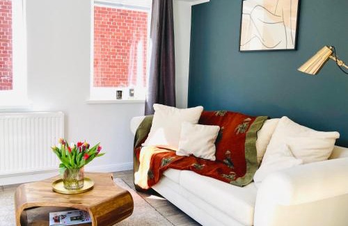 Stade Apartment | Discover Die Stader Ferienwohnung with Beautiful Terrace