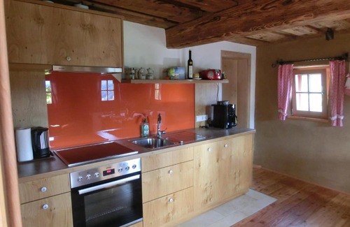 Großklein House | Die Steirakeischn: Pet-Friendly Oceanfront Retreat Awaits