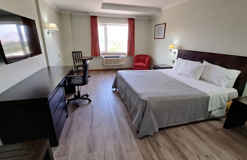 Copiapo Hotel | Diego de Almagro Copiapo: Family-Friendly Retreat with Spa