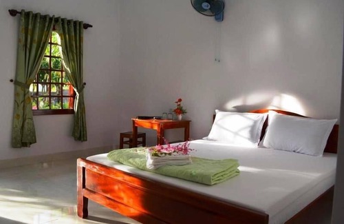 East Ham Tien Beach Hotel | Budget-Friendly Diem Lien Guesthouse with Family Amenities