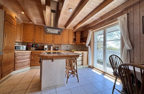 Ueberlingen Apartment | Scandinavian Style Retreat: Relax with Pool & Kitchen Access