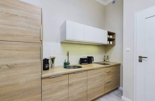 Stradom Apartment | Spacious 2-Bedroom Apartment for Families | Dietla 66, Krakow