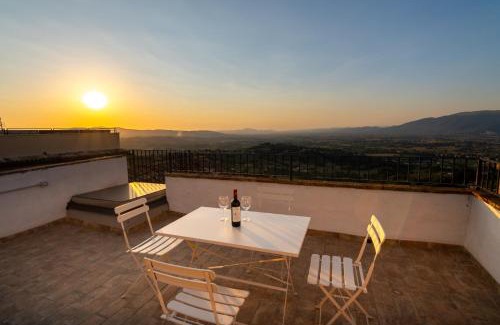 Montefalco Apartment | Pet-Friendly Retreats at Dietro l'angolo in Montefalco