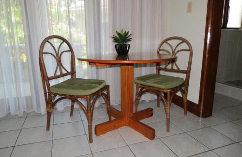 Southport House | Dieu Donnee River Lodge: Guest Rated 8.8 with Ocean Views