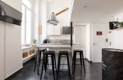 Marechal Lyautey - Vitton Apartment | Unforgettable Stay at DIFY Boileau - Quartier Foch