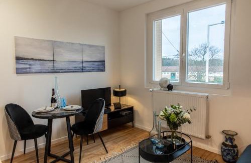 Parilly Apartment | Family-Friendly Stay at DIFY Industriel - Parilly