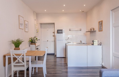 Vaise Apartment | Experience DIFY Vaise - Quartier Valmy with Family-Friendly Amenities
