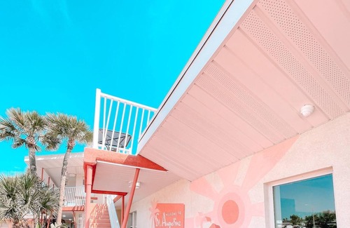 St. Augustine Hotel | Digital Retro Boutique Hotel: Cozy Double Full Near Downtown