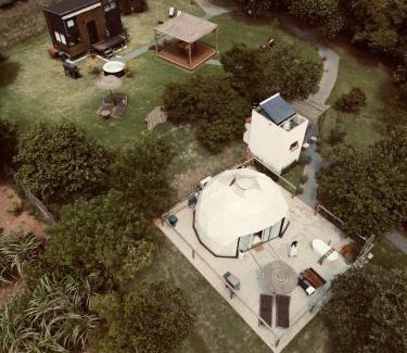 Sao Roque Cabin | Discover Domo Dila's Lodge: Pet-Friendly Getaway