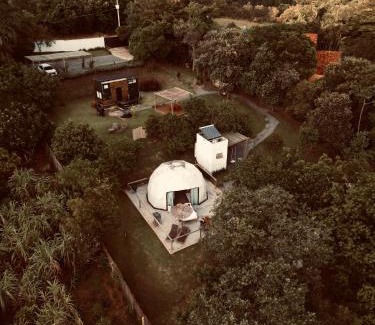 Sao Roque Cabin | Discover Domo Dila's Lodge: Pet-Friendly Getaway
