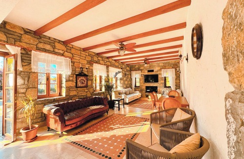Old Datca Hotel | Unforgettable Stay at Dilek Hanım Konağı in Datça