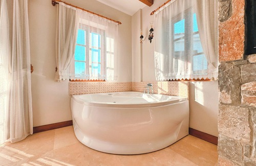 Old Datca Hotel | Unforgettable Stay at Dilek Hanım Konağı in Datça