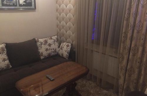 Dilijan Apartment | Top-Rated DILIJAN Apartment with Kitchen & Hot Tub