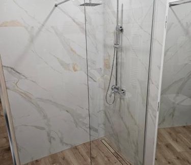 Pernik Apartment | Pet-Friendly Retreat at Dilyanka 2 - Guest Rated: 9.8