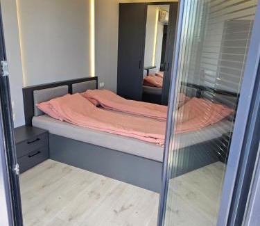 Pernik Apartment | Pet-Friendly Retreat at Dilyanka 2 - Guest Rated: 9.8