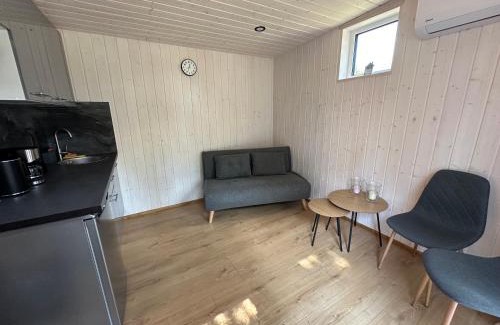 Upesgriva House | Experience Dimantu Nami: Pet-Friendly Oceanfront Retreat