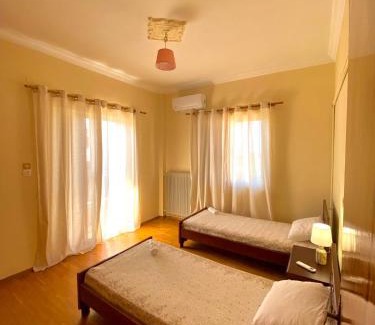 Diakofto Apartment | Oceanfront Dimitris Apartment with Pet-Friendly Amenities