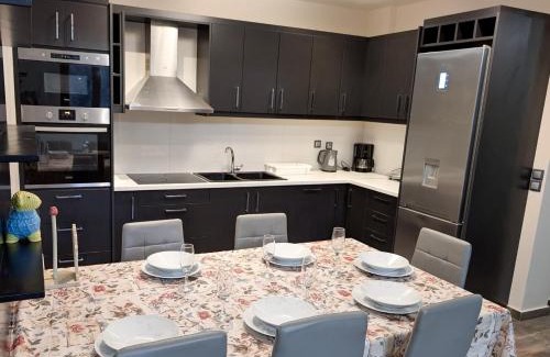 Eleios-Pronnoi Apartment | Discover Dimitris Hidden Paradise: Family-Friendly Retreat