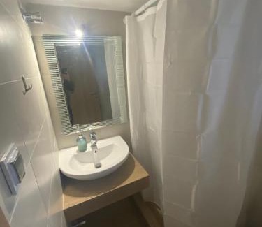 Pylaia-Chortiatis House | Family-Friendly Getaway at Dimitris Rooms - Rated 9.4/10